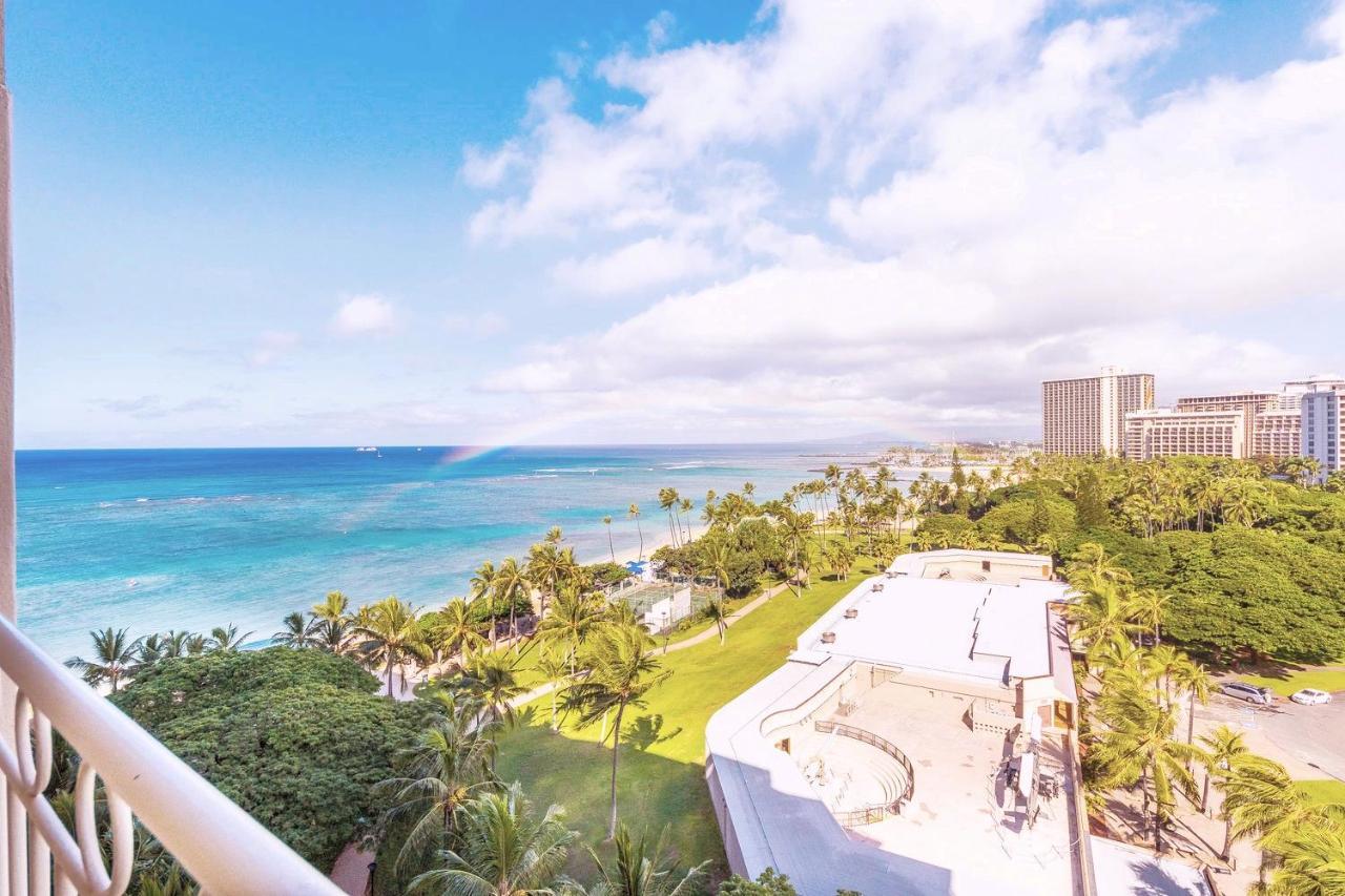 Waikiki Shore 1116 Beachfront Гонолулу Екстер'єр фото